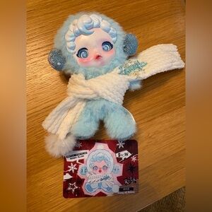 Skullpanda Winter Symphony Plush Toy - Song of Snow new without box